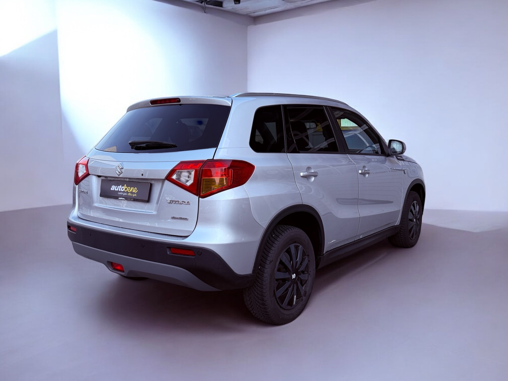 SUZUKI Vitara 1.6 TD Sergio Cellano Top-image-4