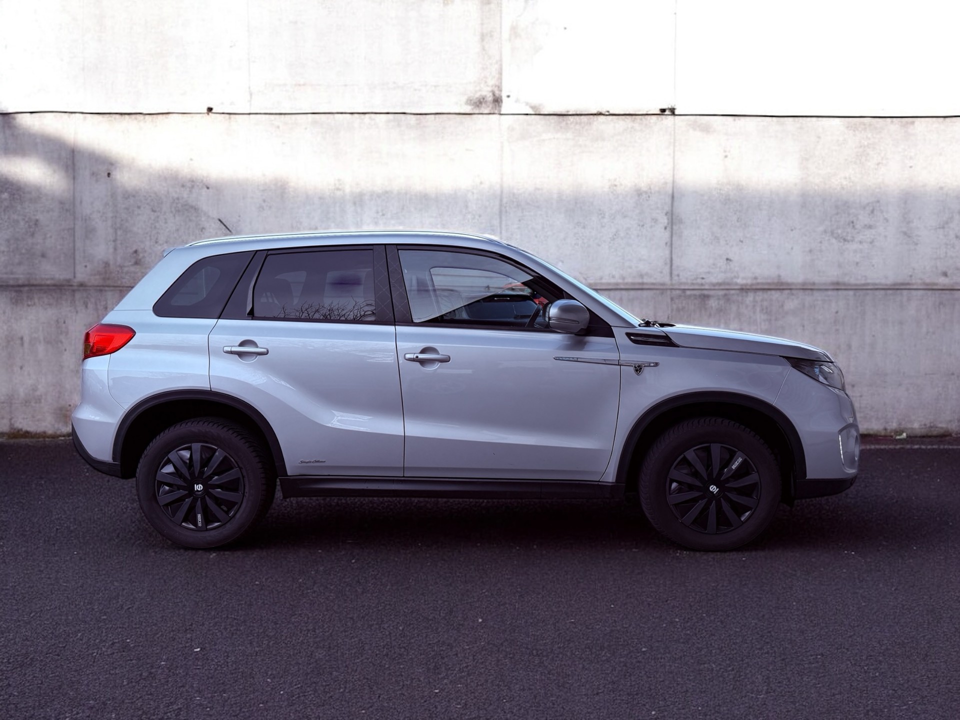 SUZUKI Vitara 1.6 TD Sergio Cellano Top-image-2