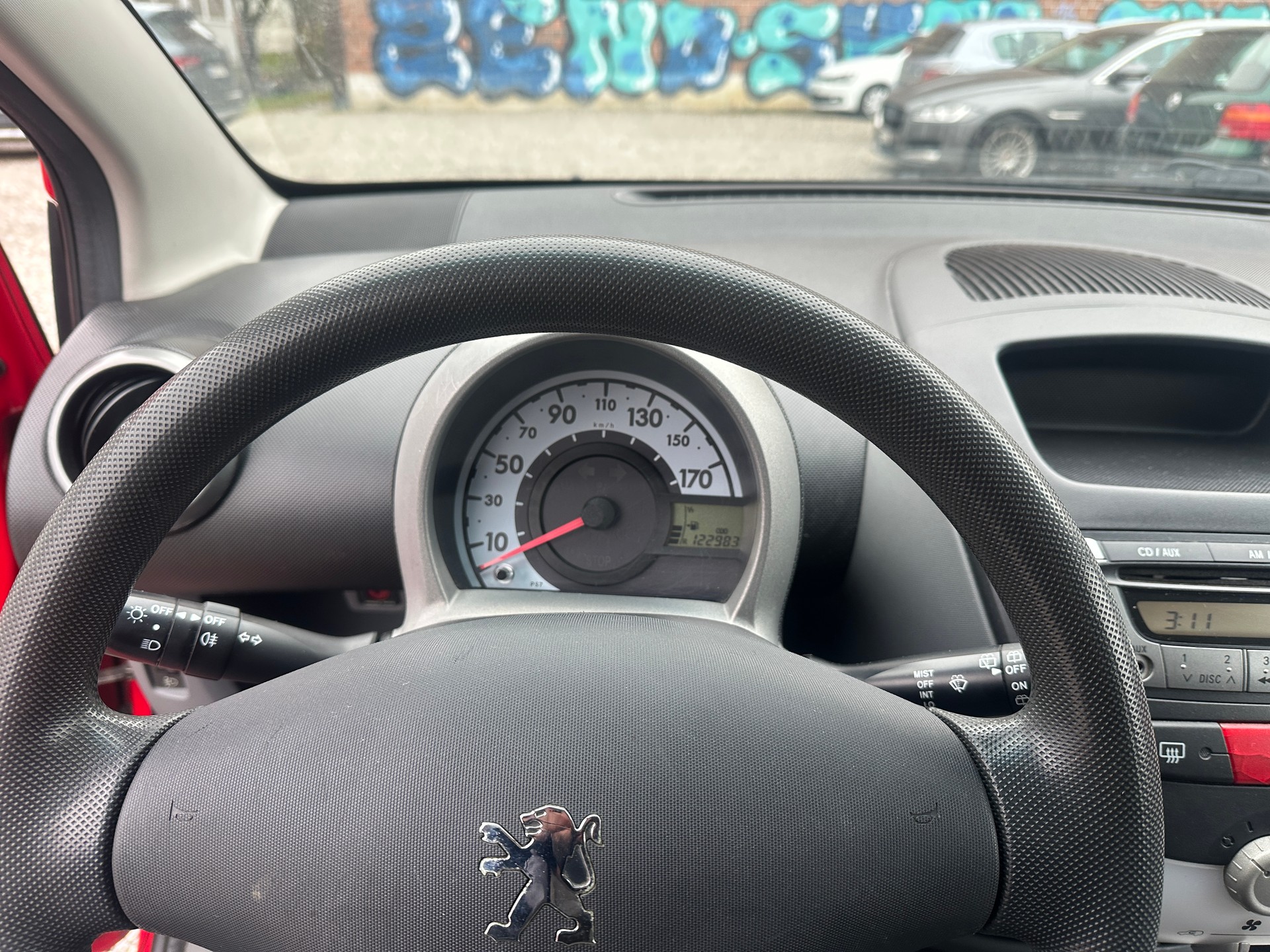 PEUGEOT 107 1.0 City Move-image-10