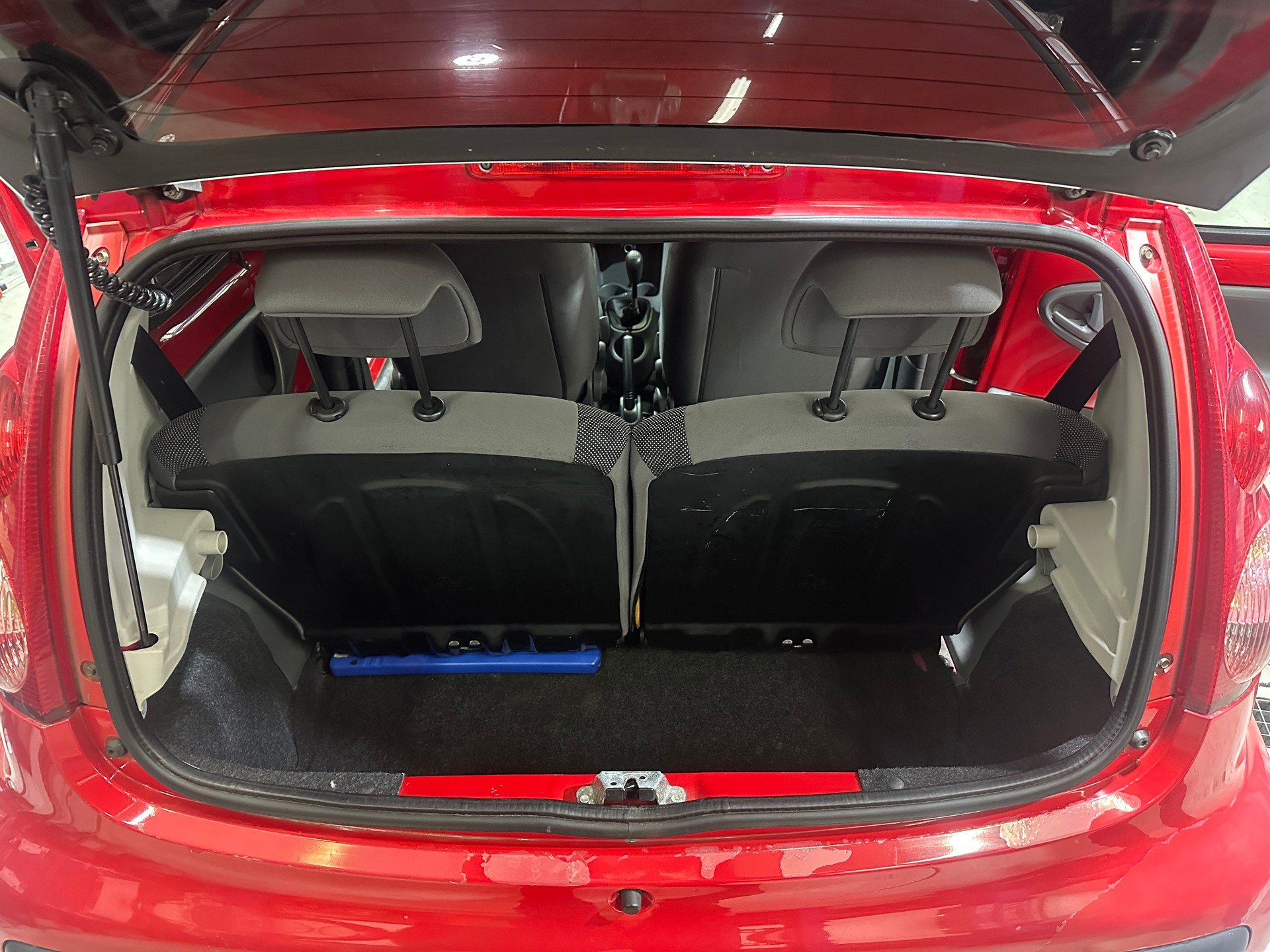 PEUGEOT 107 1.0 City Move-image-12
