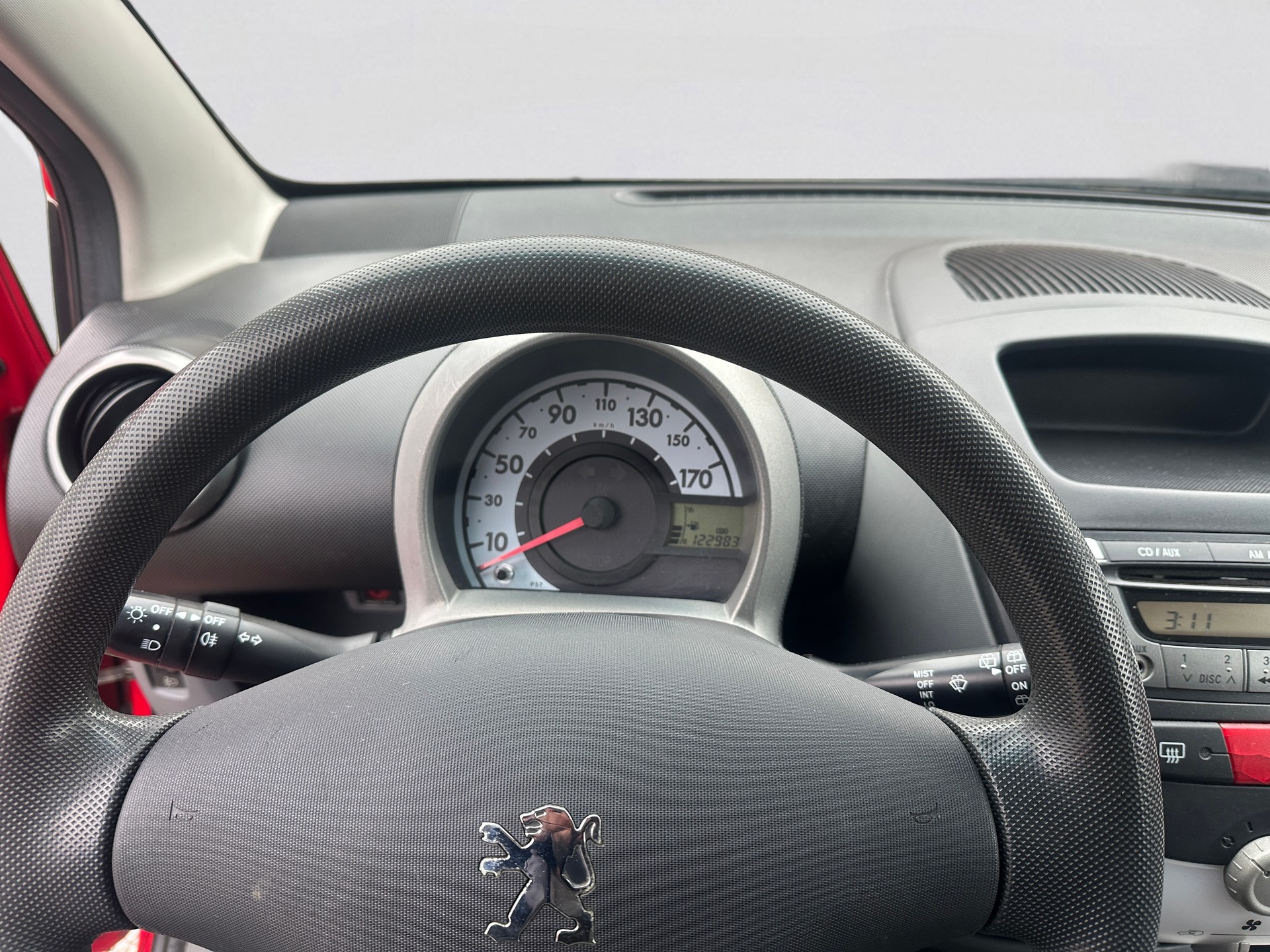 PEUGEOT 107 1.0 City Move-image-10