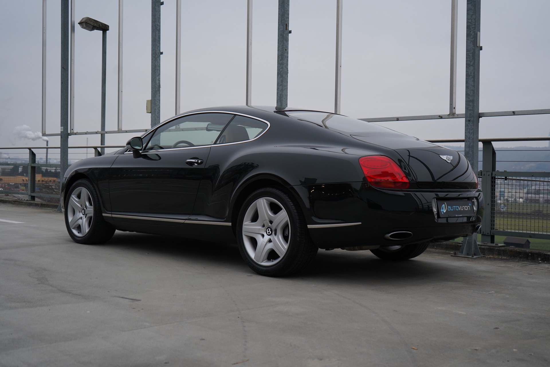 BENTLEY CONTINENTAL GT 6.0 l 560 PS-image-11