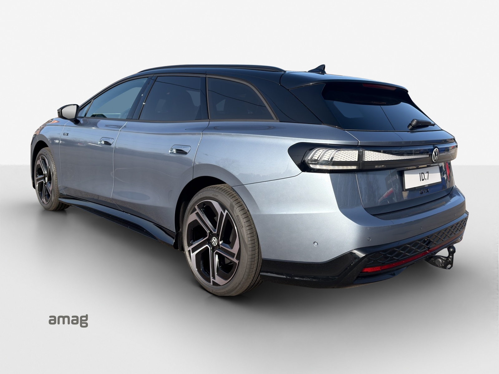 VW ID.7 Tourer GTX UNITED-image-2
