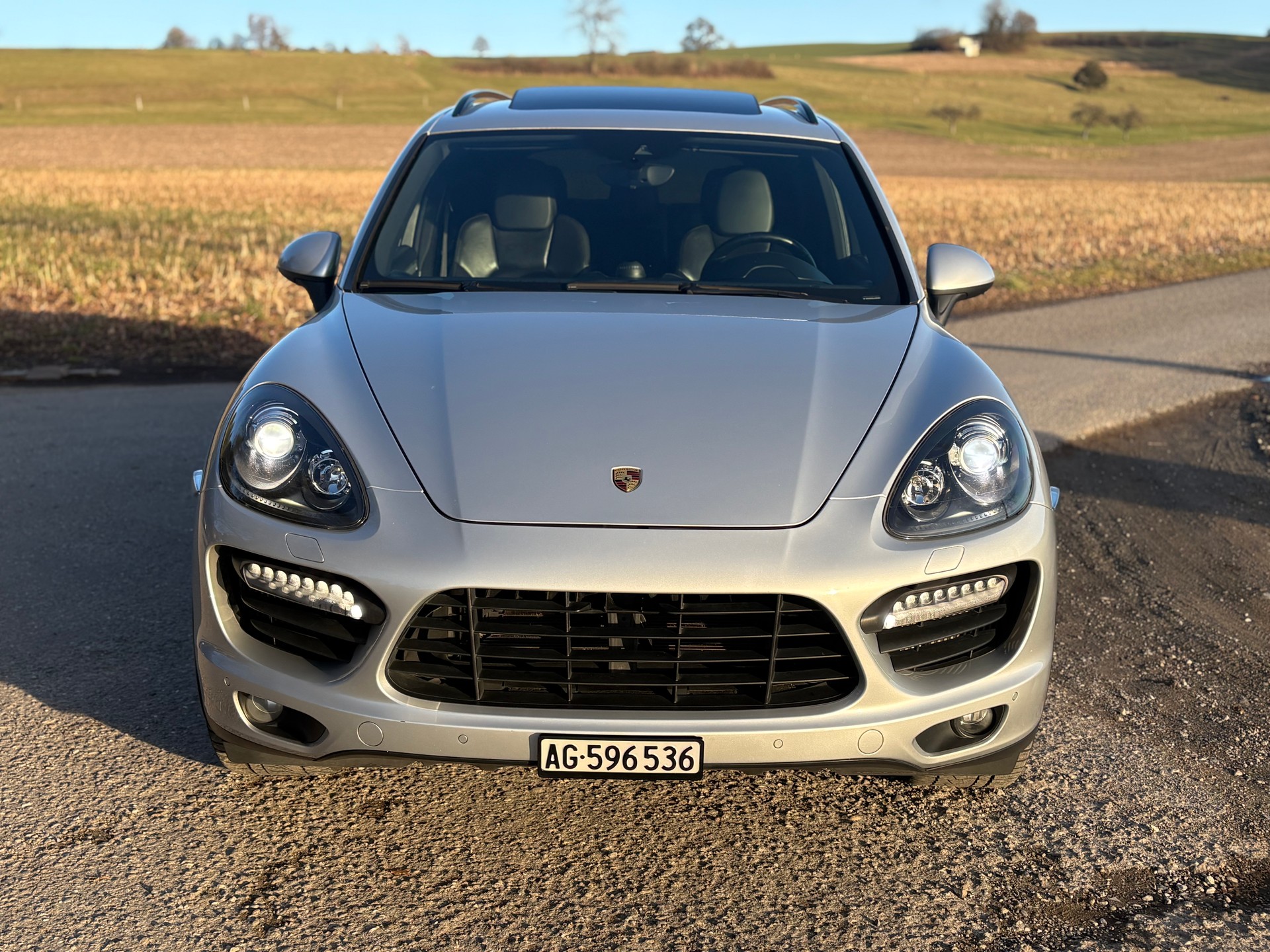 PORSCHE Cayenne S Diesel-image-3