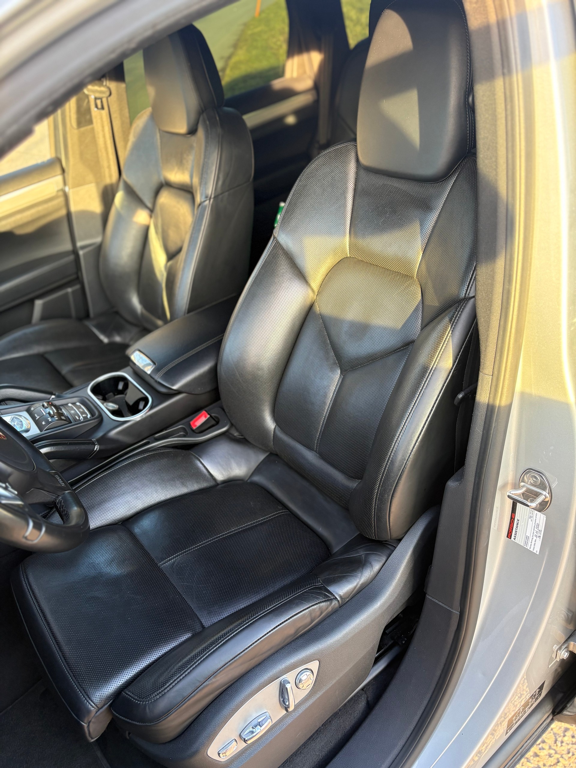 PORSCHE Cayenne S Diesel-image-7