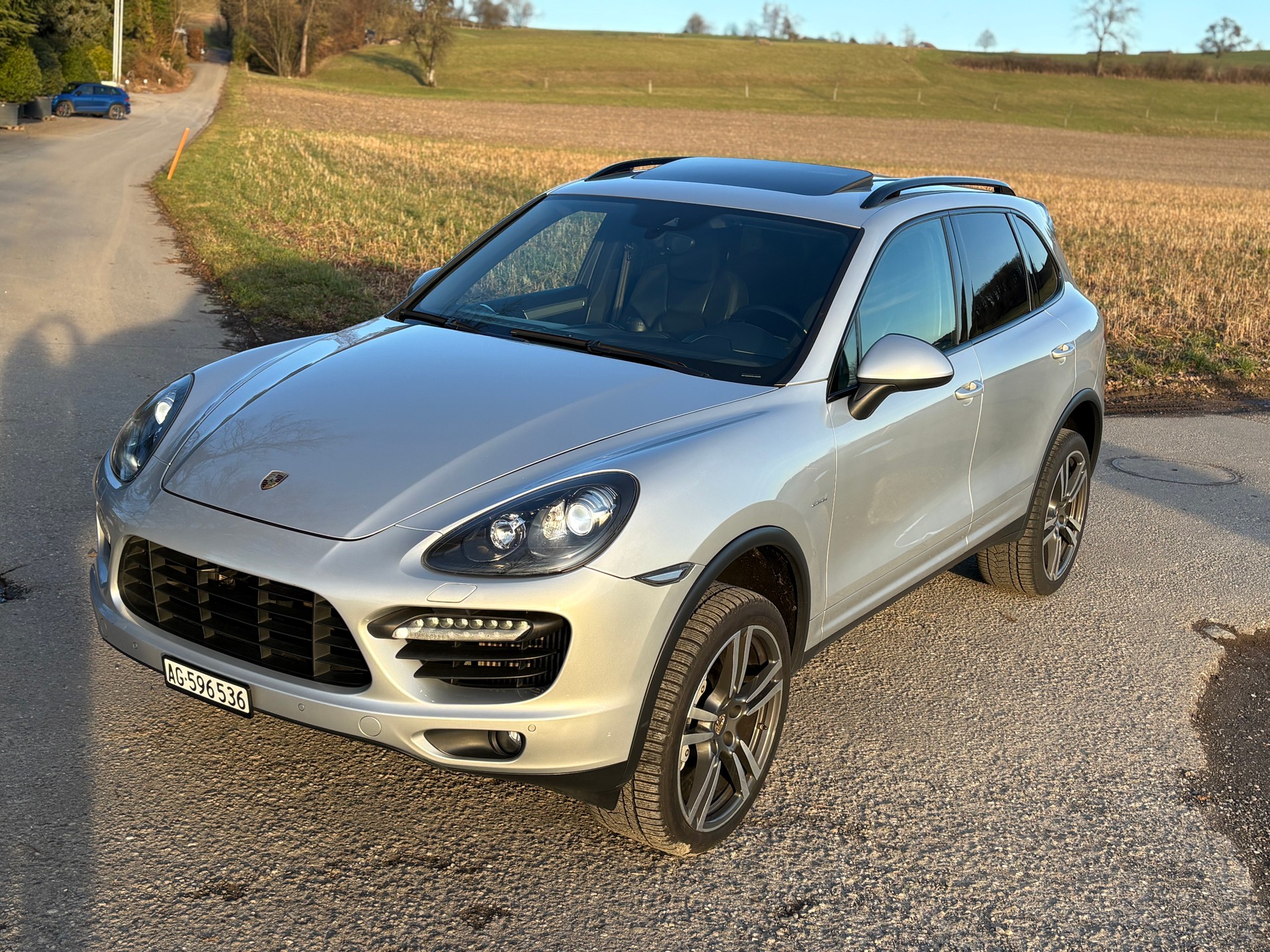 PORSCHE Cayenne S Diesel-image-0