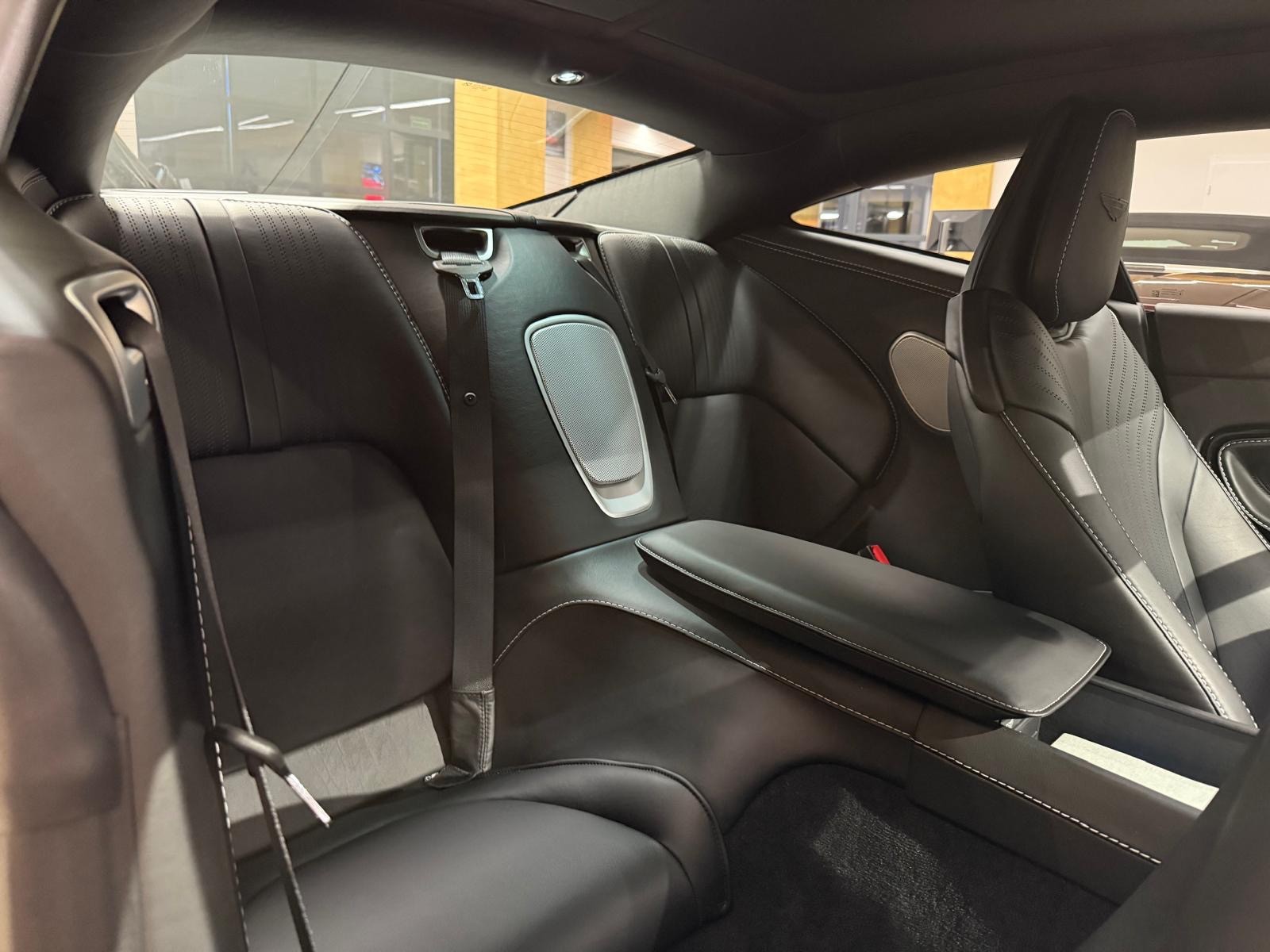 ASTON MARTIN DB11 V8 Touchtronic 3-image-14