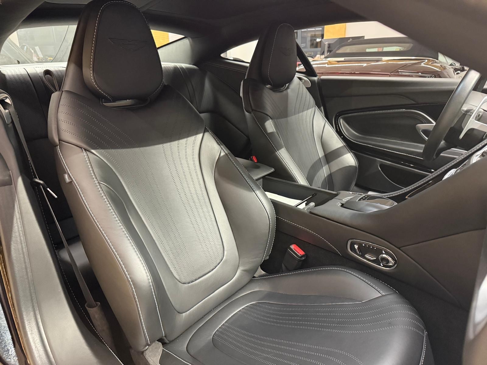 ASTON MARTIN DB11 V8 Touchtronic 3-image-11