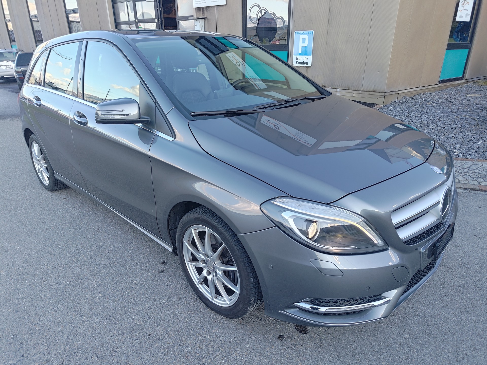 MERCEDES-BENZ B 250 7G-DCT-image-10