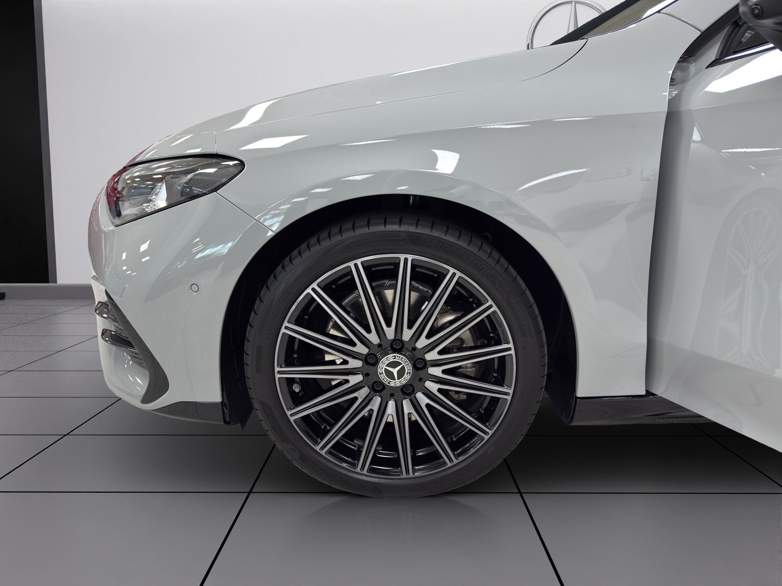 Image MERCEDES-BENZ CLA-350 CLA 350 4 Matic 85 kWh EQ