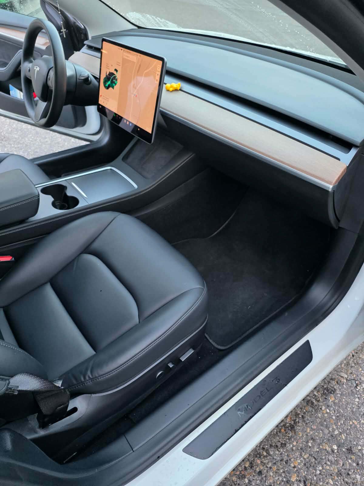 TESLA Model 3 Performance Dual Motor AWD-image-12