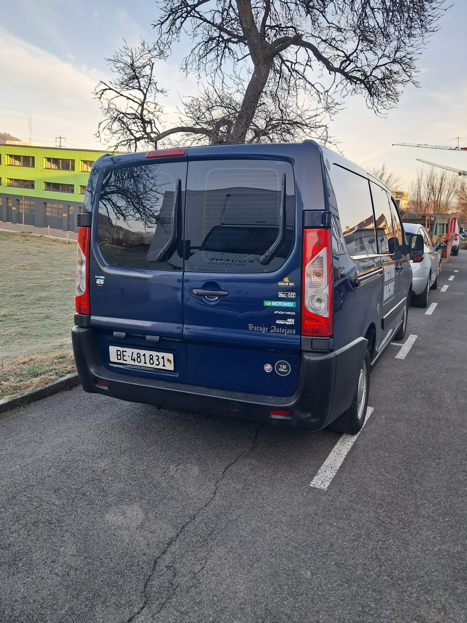 PEUGEOT Expert 2.0 HDi 229 L2H1-image-1