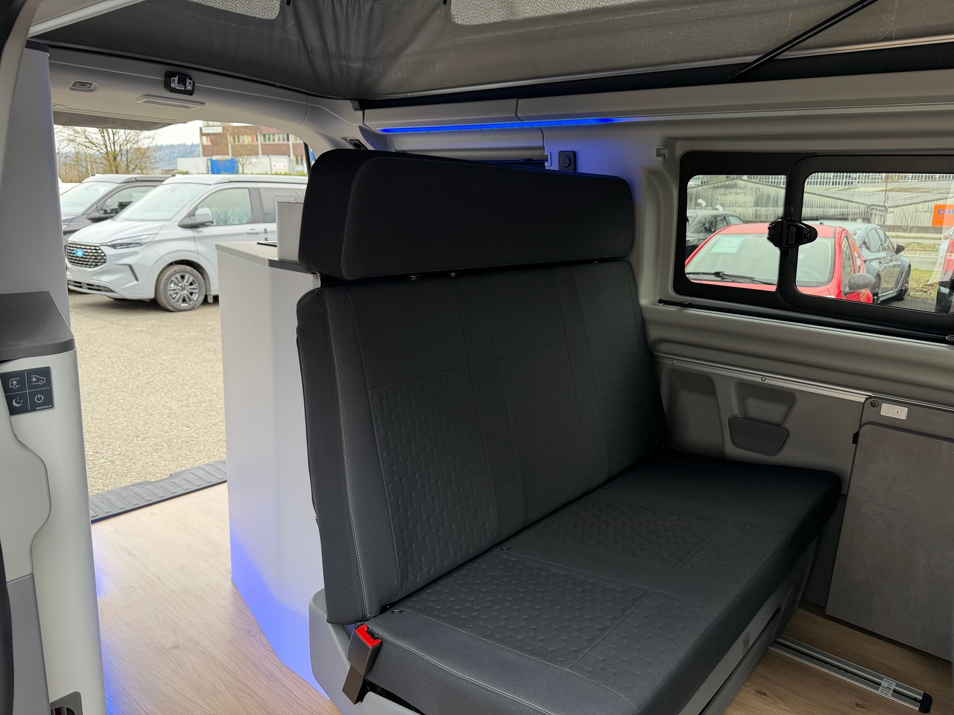 FORD New Nugget Titanium L1 2.0 tdi 170 PS AT8 WESTFALIA-showroom-element-3