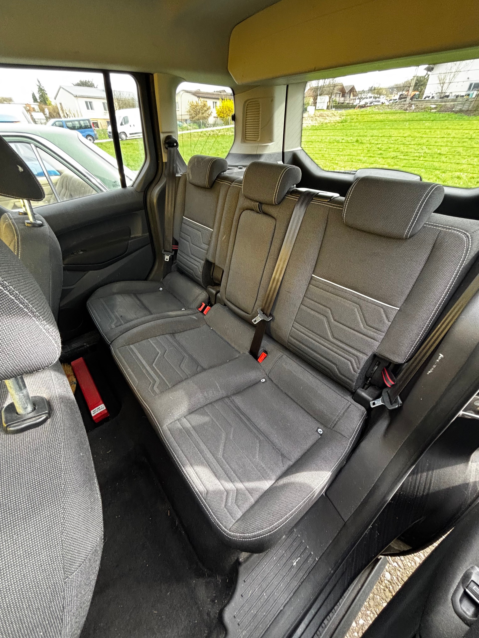 FORD Tourneo Connect 1.0 SCTi Titanium-image-5
