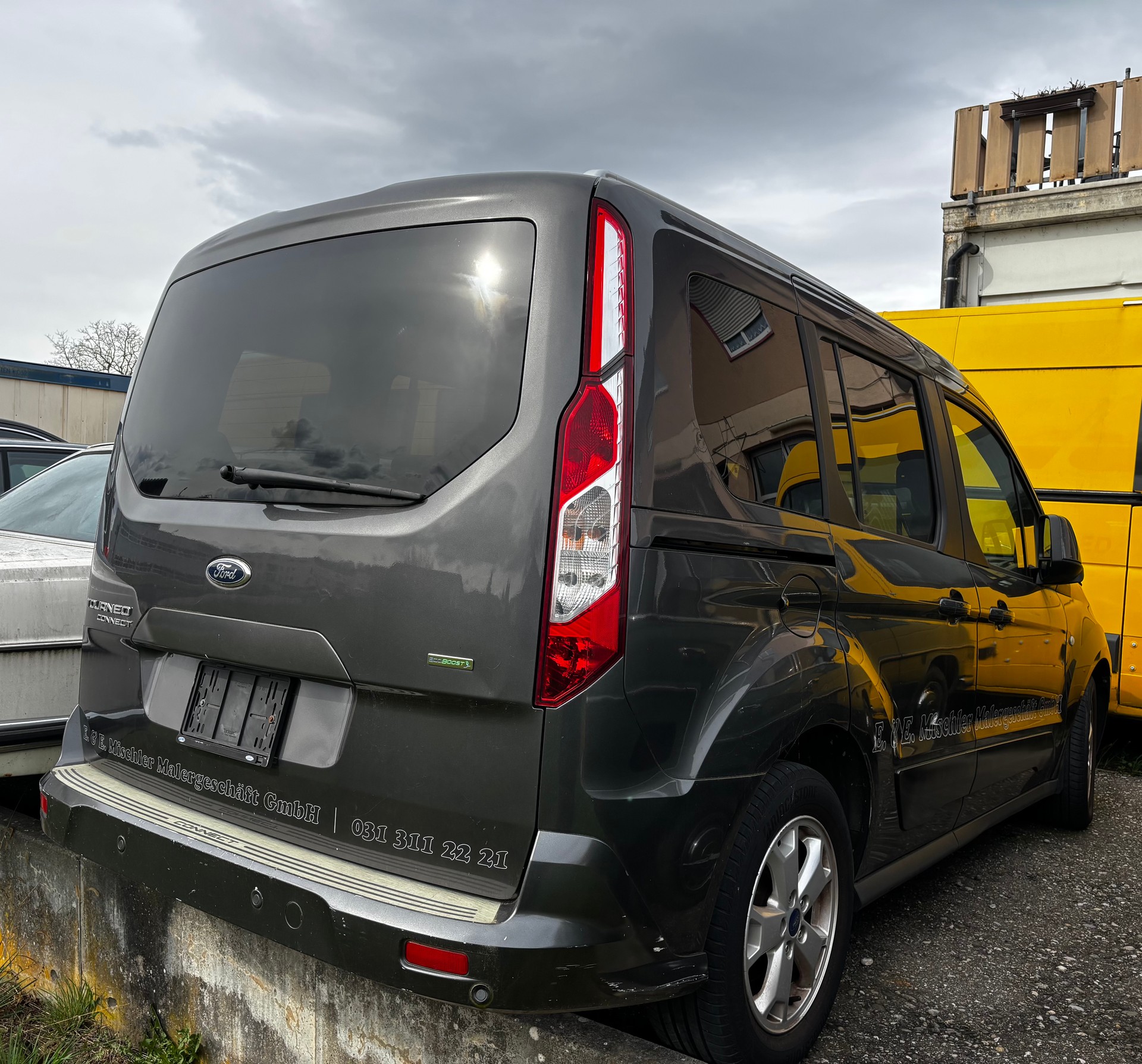 FORD Tourneo Connect 1.0 SCTi Titanium-image-3