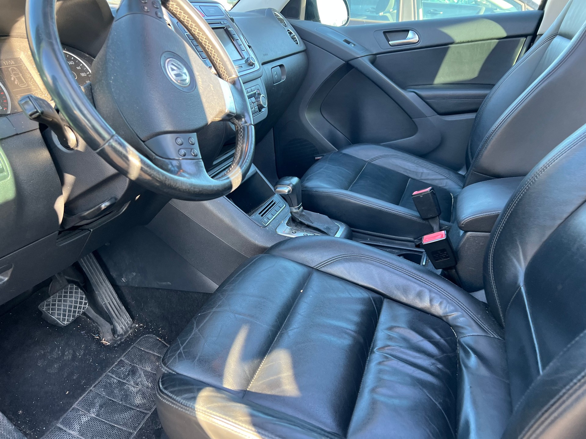 VW Tiguan 2.0 TSI Sport&Style Tiptronic-image-6