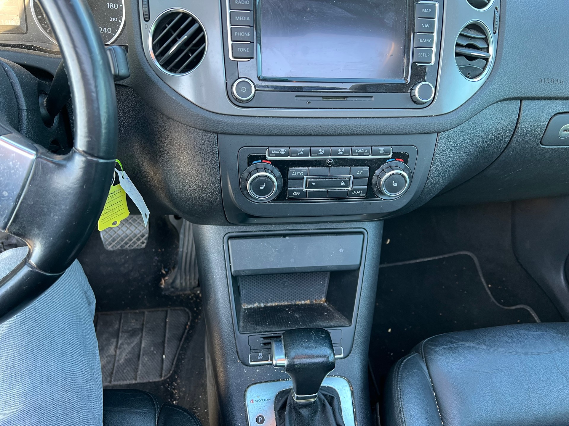 VW Tiguan 2.0 TSI Sport&Style Tiptronic-image-7