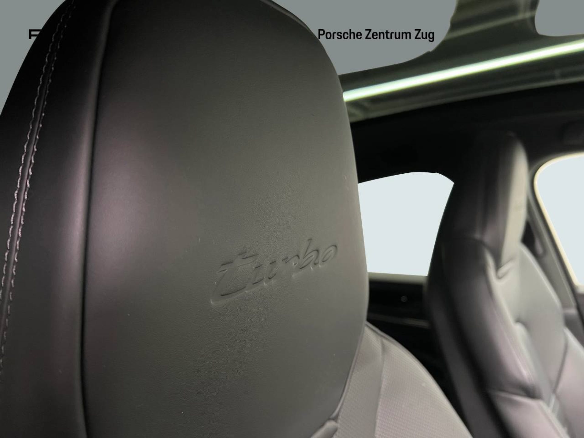 PORSCHE Cayenne Turbo E-Hybrid Coupé-image-20