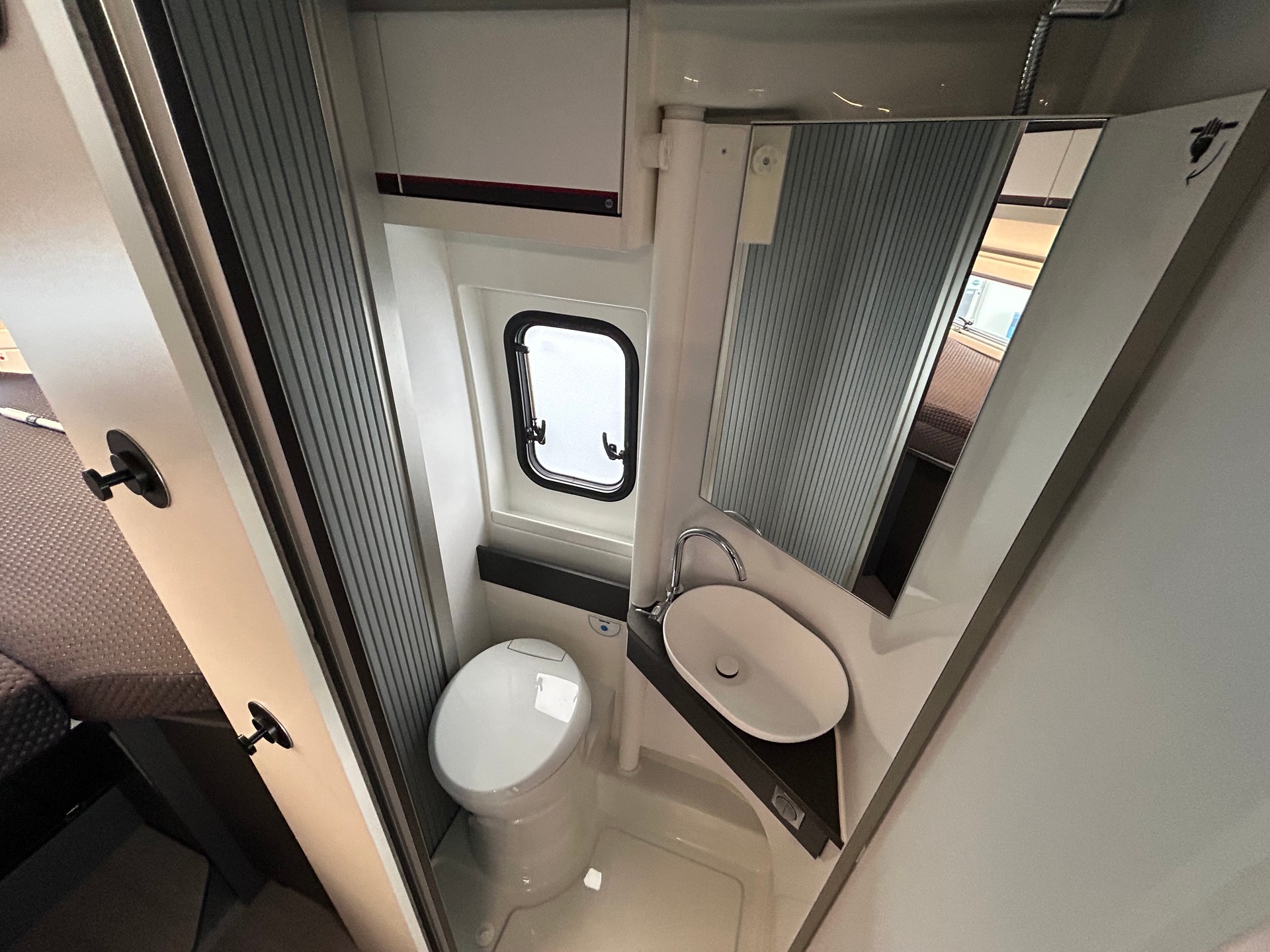 ADRIA Twin Sports 640 SLB-image-17