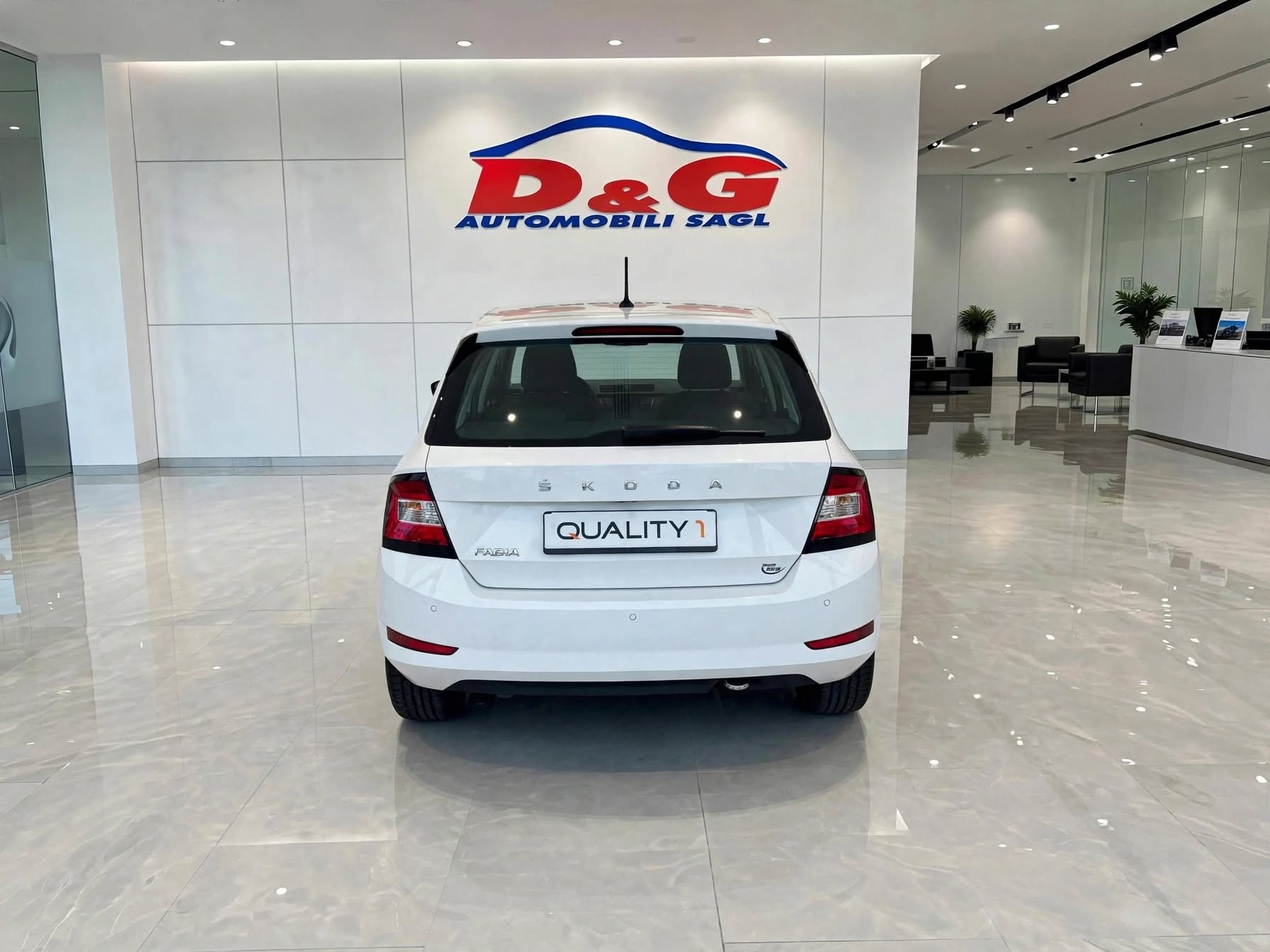 SKODA Fabia 1.0 TSI Ambition DSG-image-6