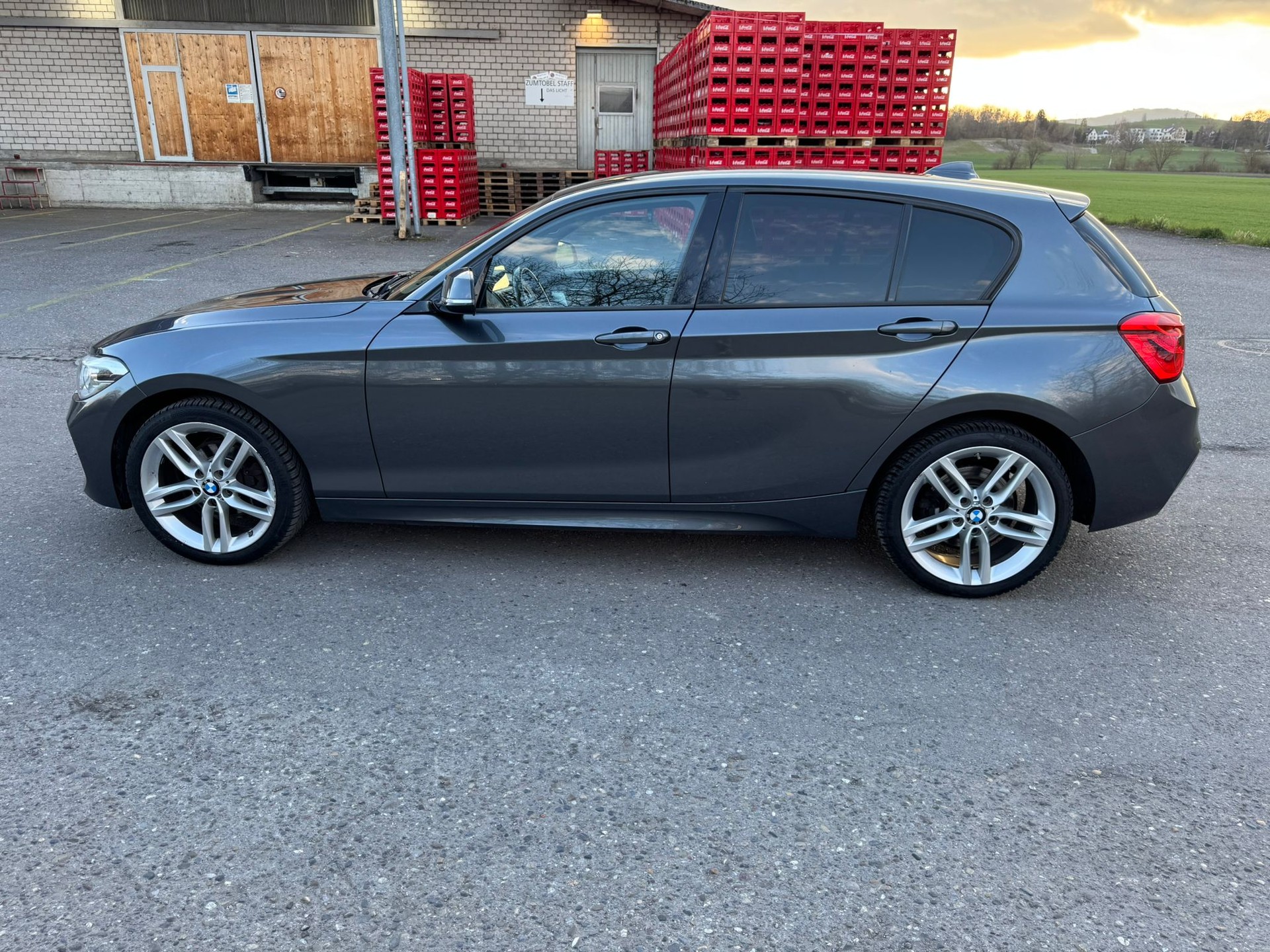 BMW 120d xDrive M Sport Steptronic-image-7