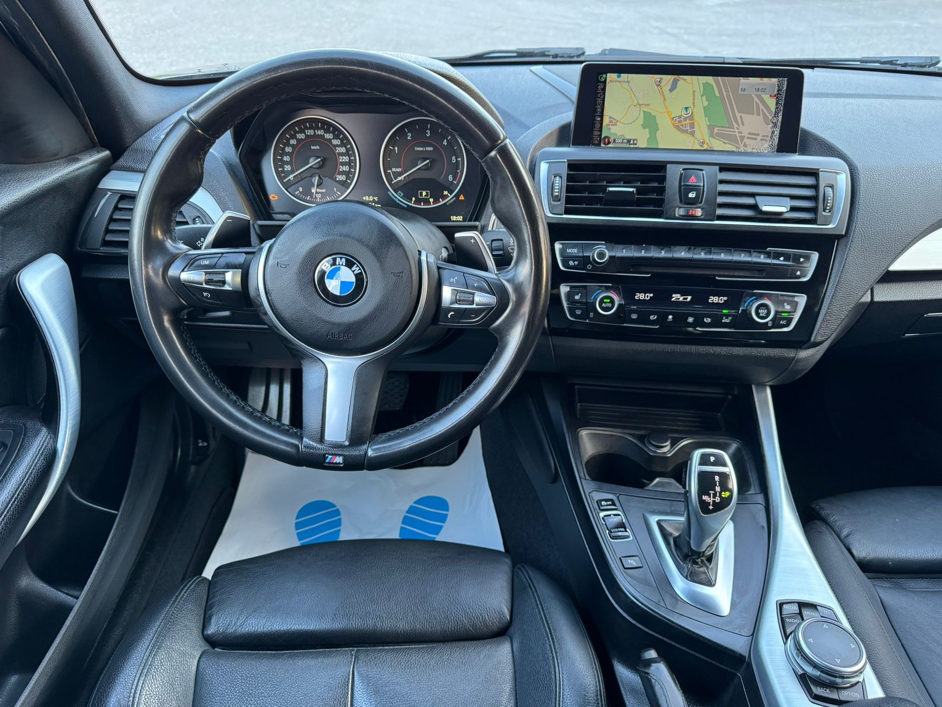 BMW 120d xDrive M Sport Steptronic-image-16
