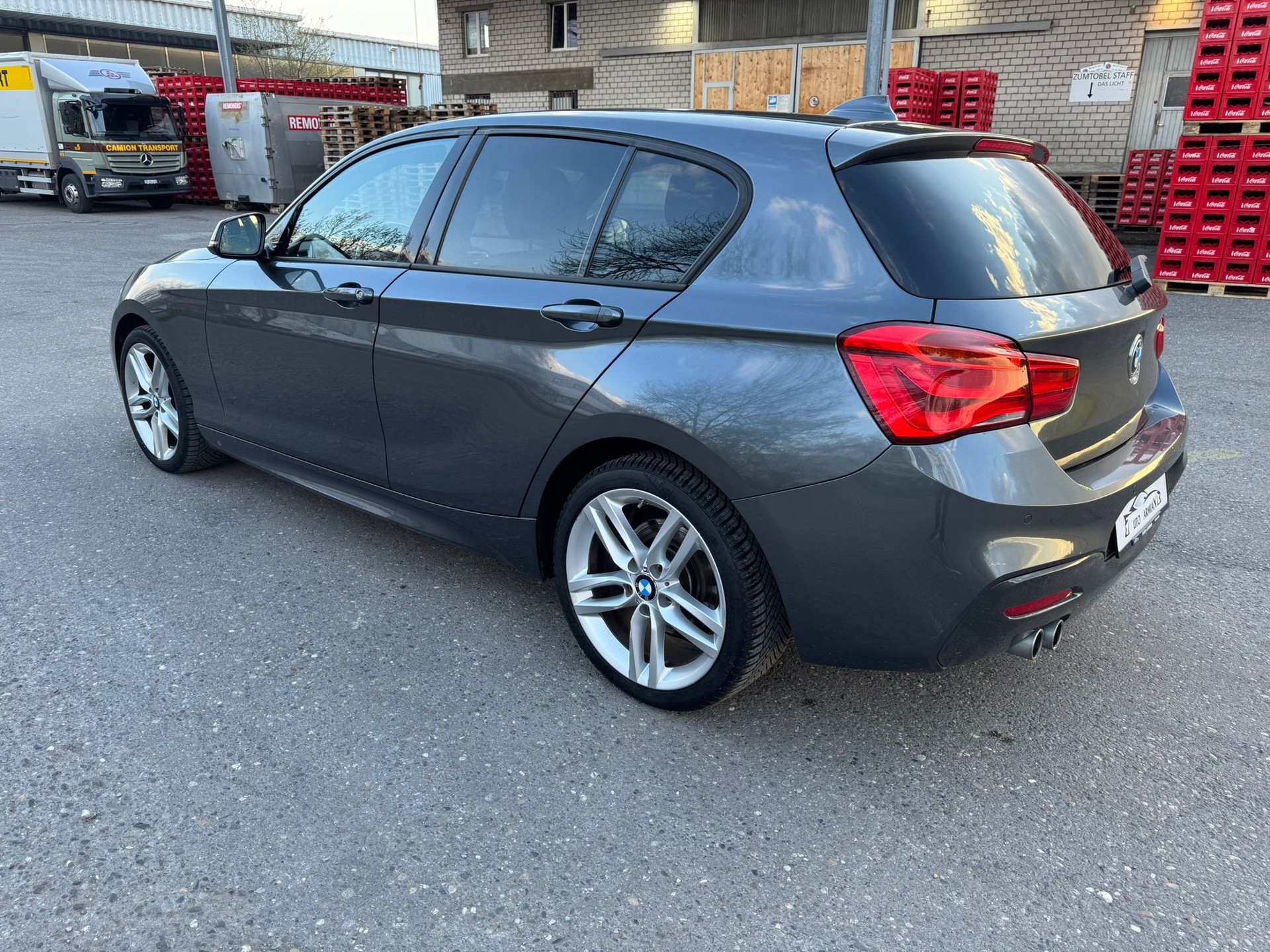 BMW 120d xDrive M Sport Steptronic-image-4
