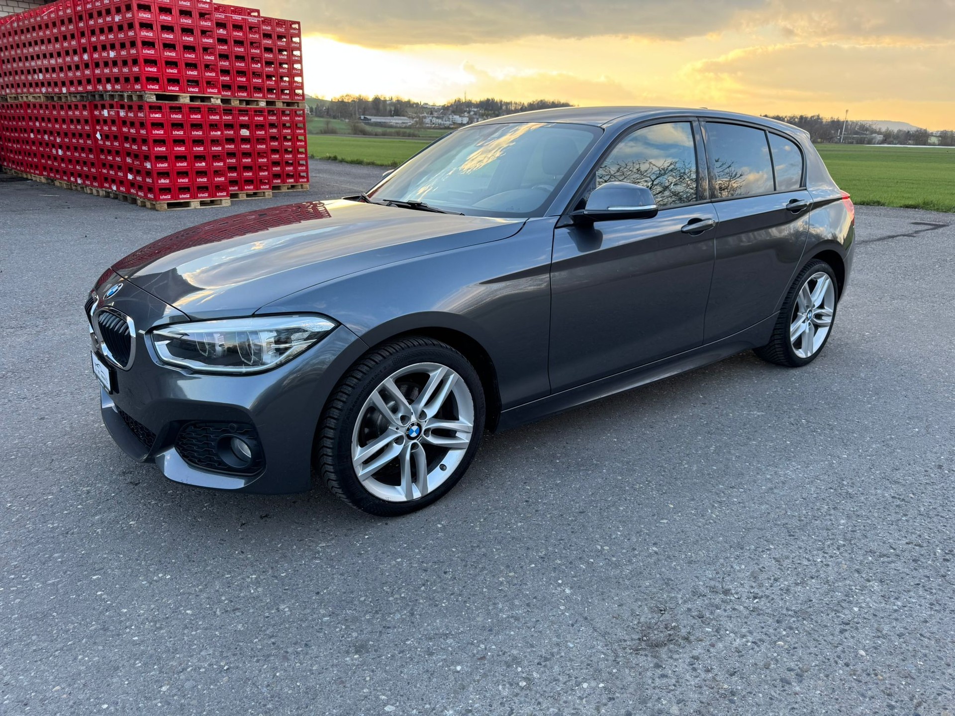 BMW 120d xDrive M Sport Steptronic-image-2