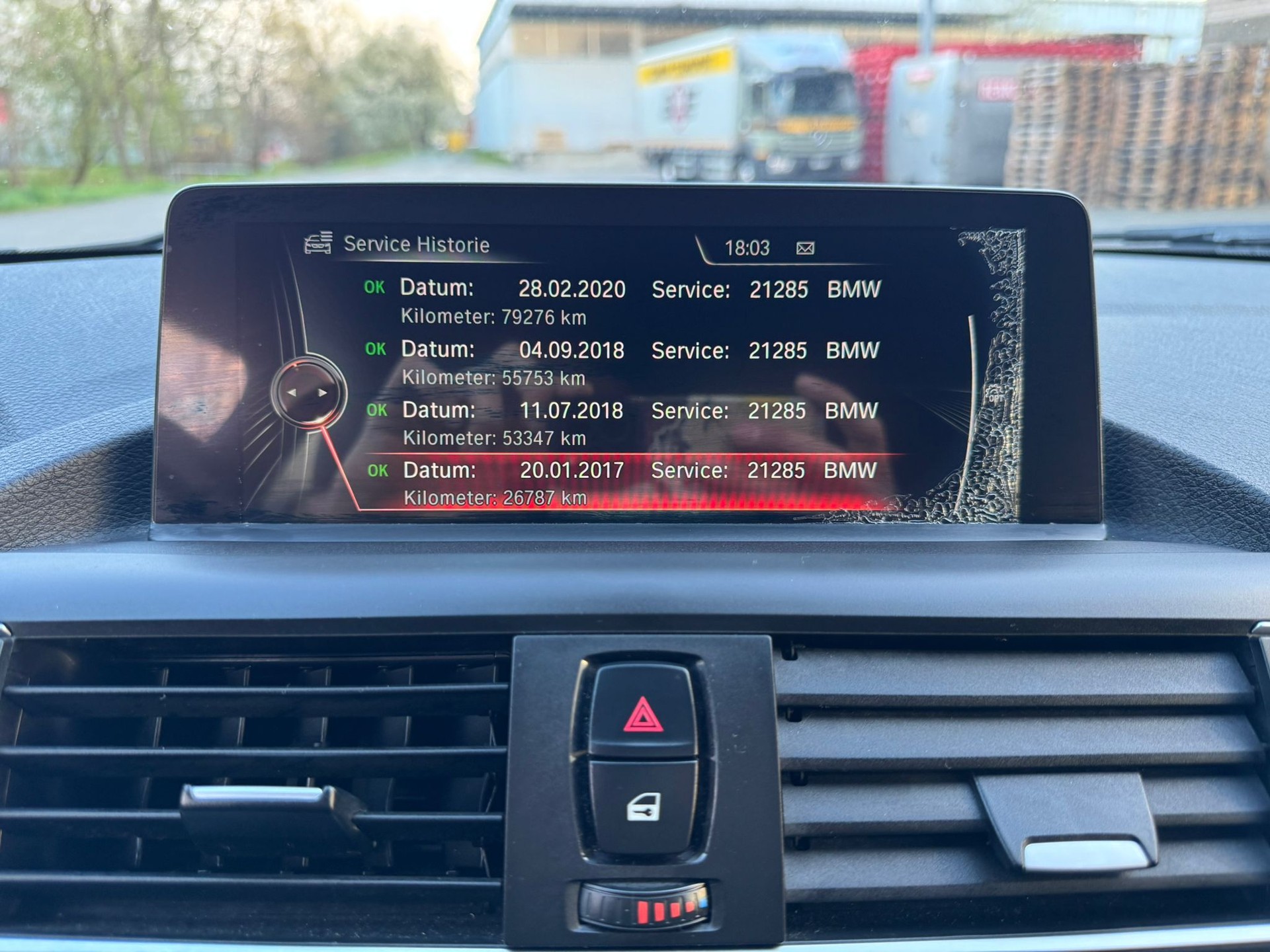 BMW 120d xDrive M Sport Steptronic-image-24