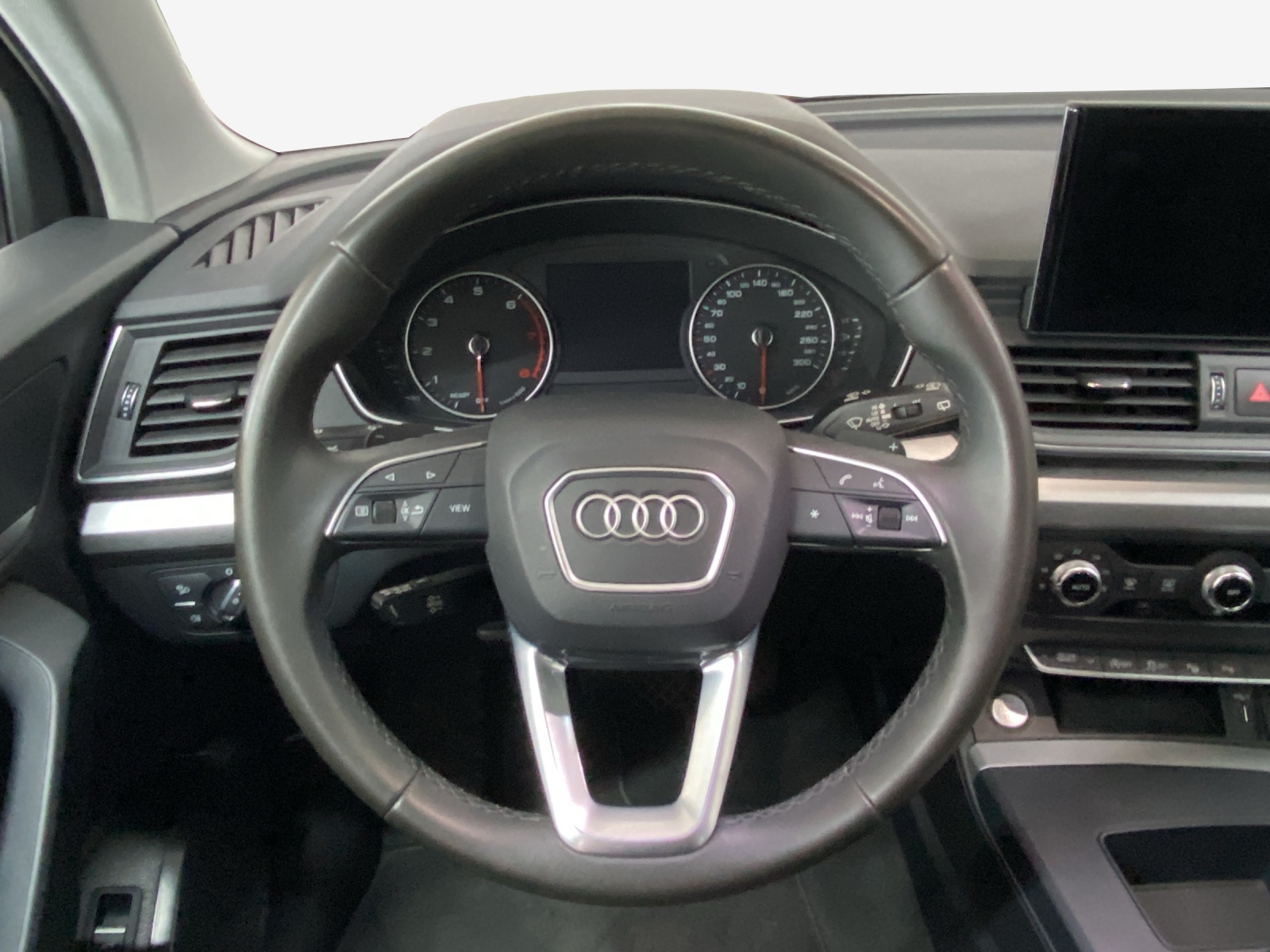 AUDI Q5 45 TFSI quattro S-tronic-image-9