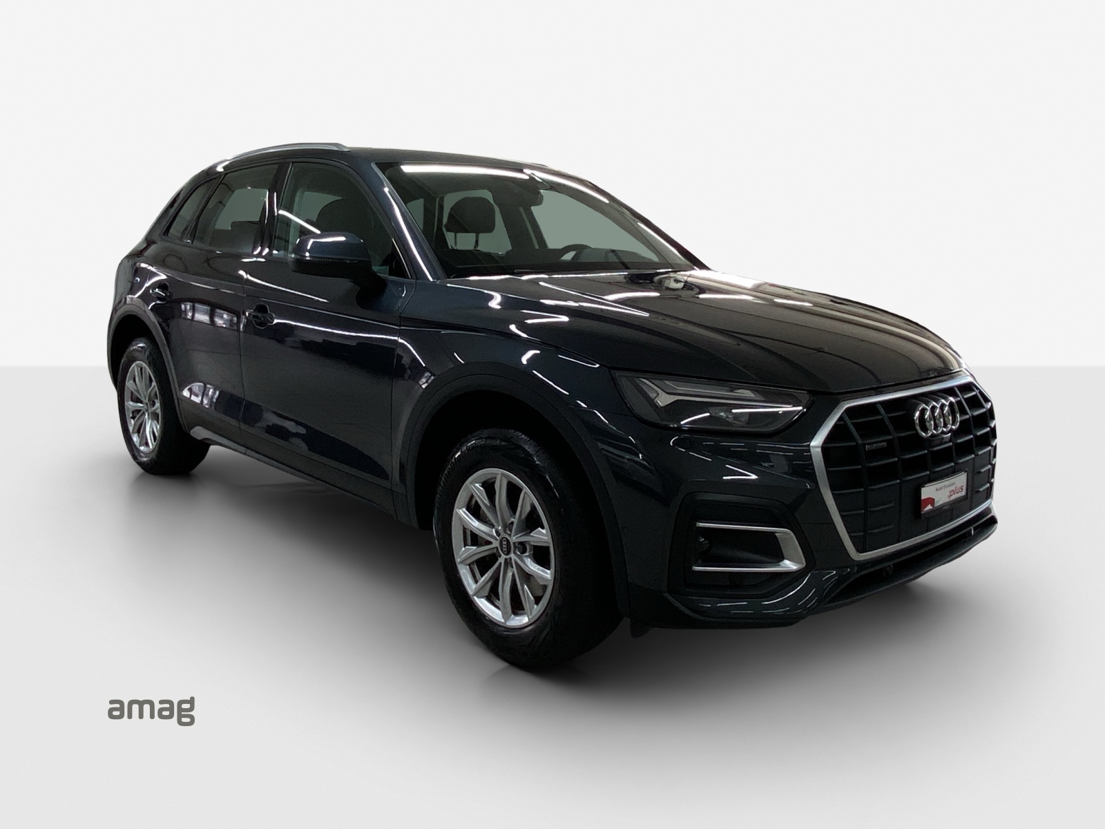 AUDI Q5 45 TFSI quattro S-tronic-image-5
