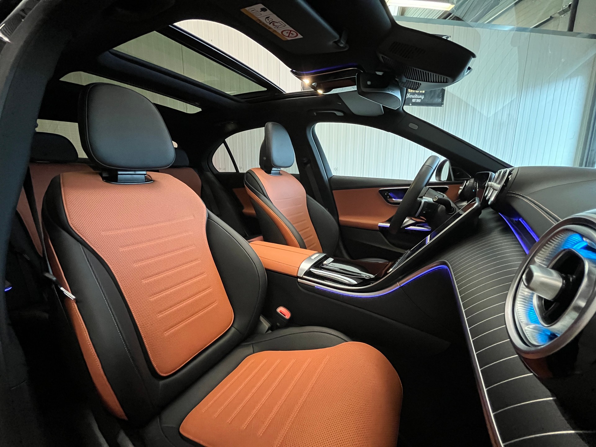 MERCEDES-BENZ C 300 d 4 Matic Limousine AMG-Styling-image-3