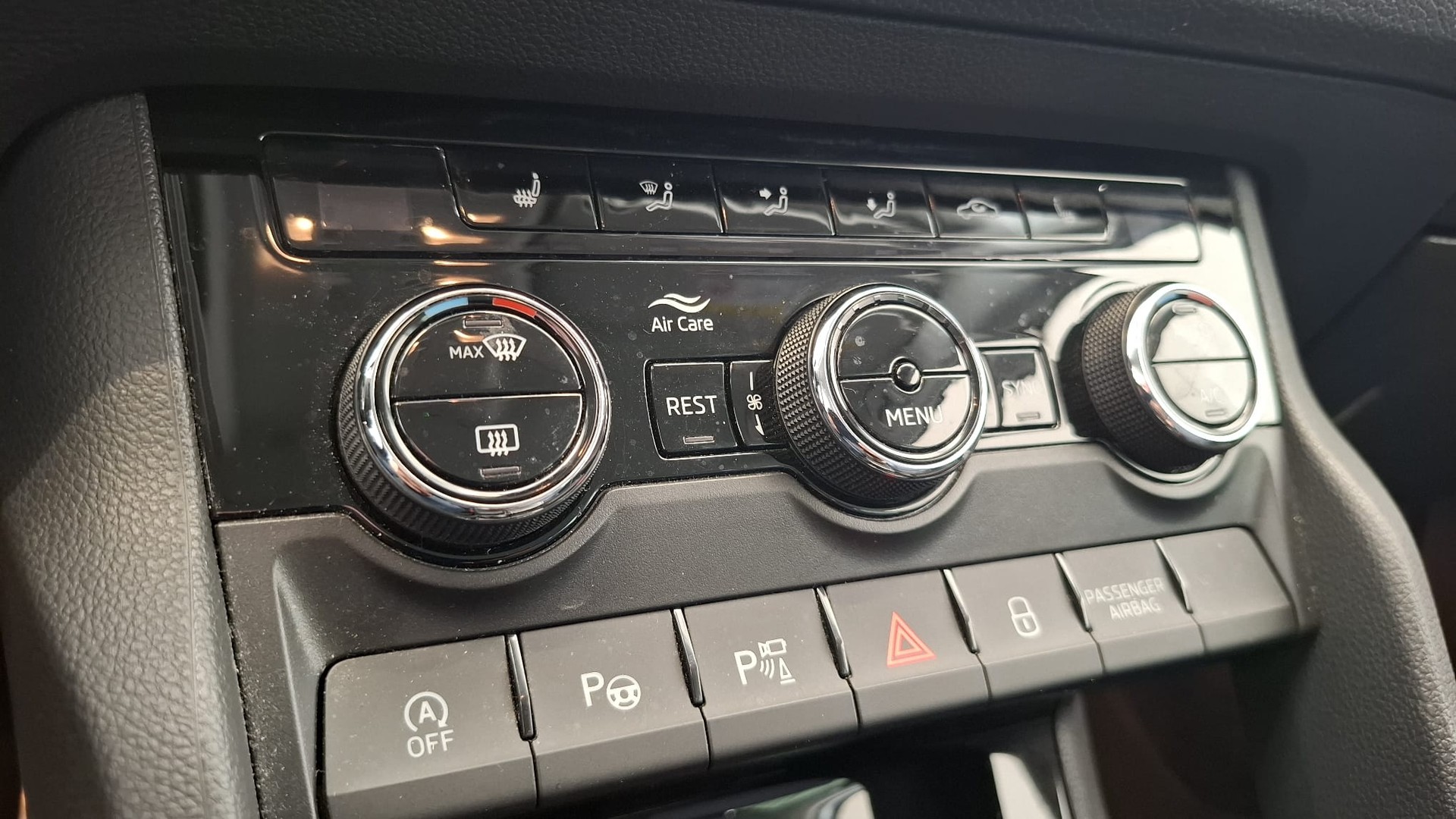 SKODA Kodiaq 2.0 TDI SCR Style 4x4 DSG-image-10