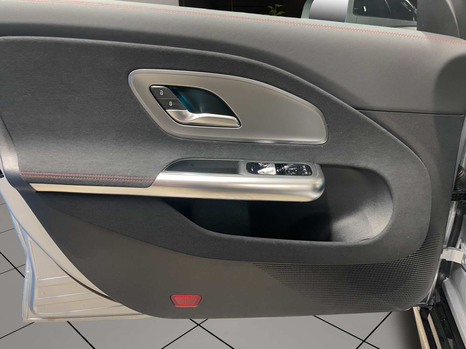 Image MERCEDES-BENZ CLA-200 CLA 200 8G-DCT