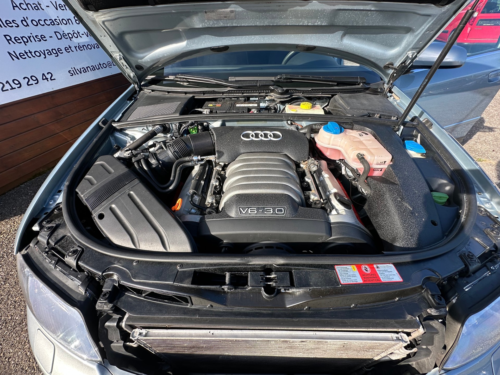AUDI A4 Avant 3.0 V6 quattro-image-20