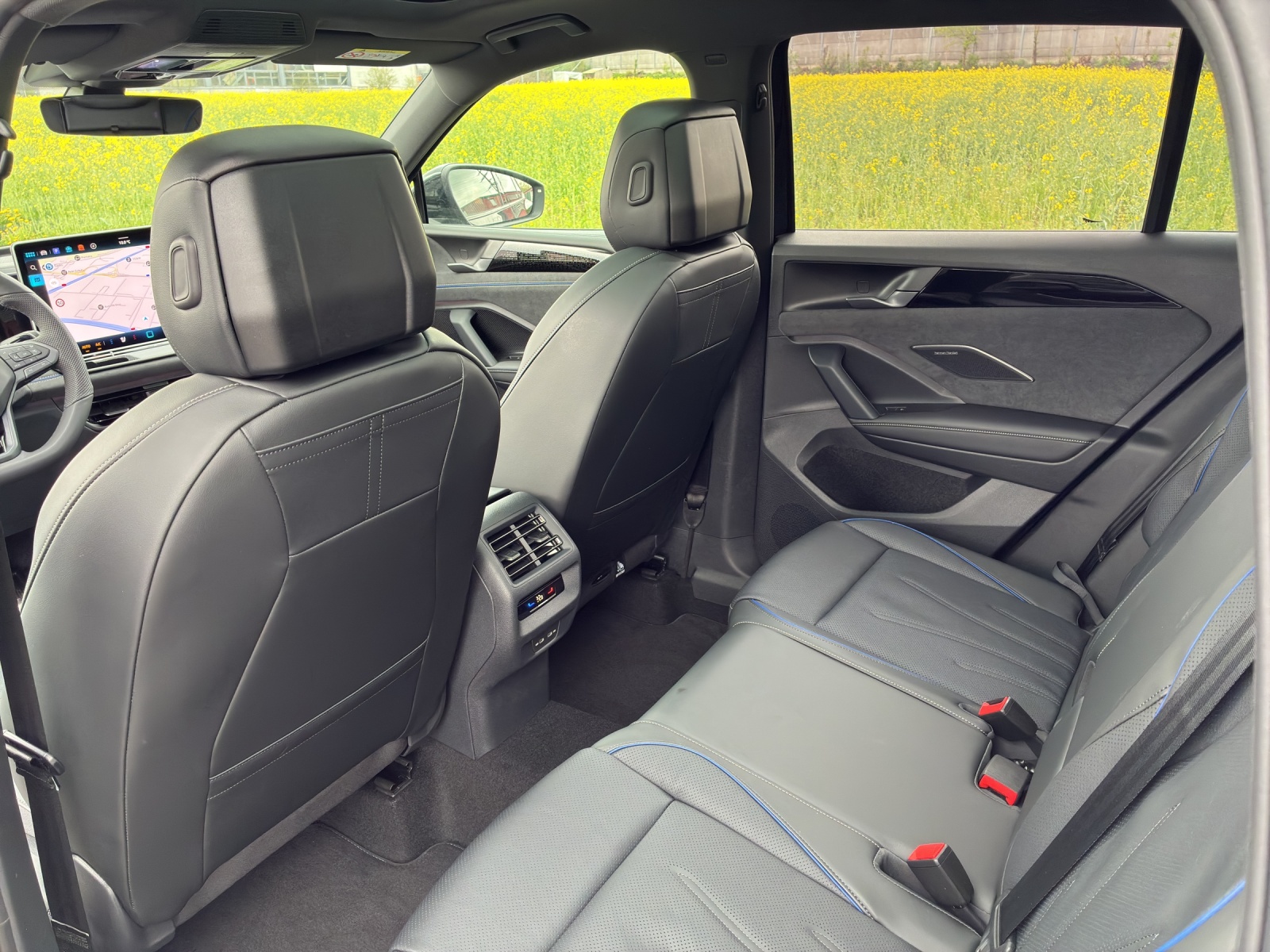 VW Tiguan 2.0 TSI DSG R-Line Plus 4Motion-image-19