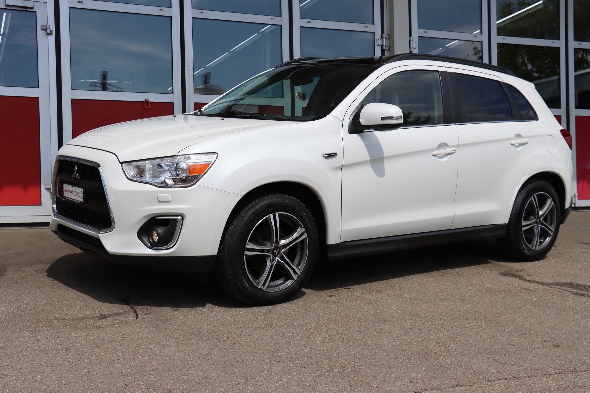 MITSUBISHI ASX 1.8 DID Navigator 4WD-image-3
