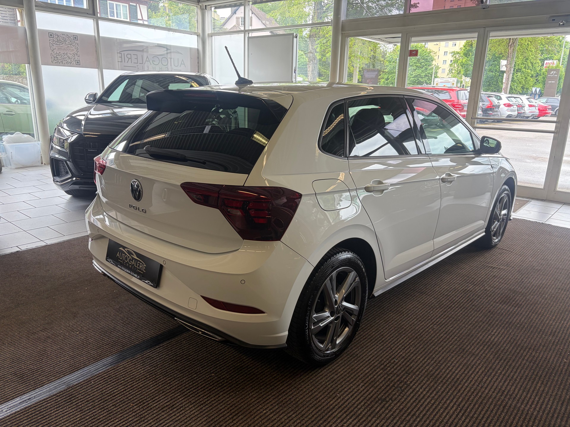 VW Polo 1.0 TSI R-Line DSG | CH | Adaptiver Tempomat ACC | Navi Discover Pro | Digital Cockpit Pro | Lane & Front Assist |-image-26