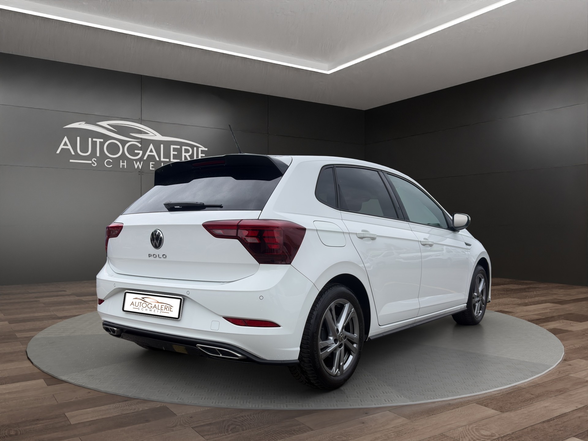 VW Polo 1.0 TSI R-Line DSG | CH | Adaptiver Tempomat ACC | Navi Discover Pro | Digital Cockpit Pro | Lane & Front Assist |-image-4