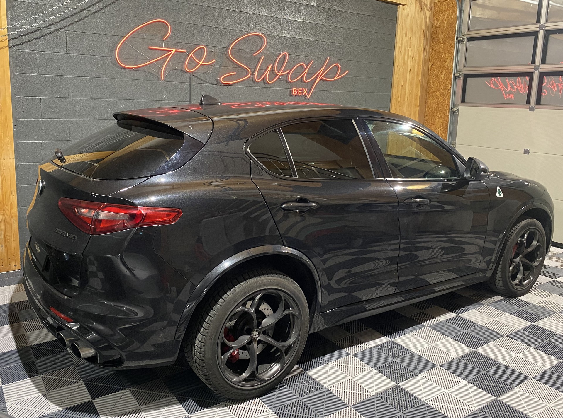 ALFA ROMEO Stelvio 2.9 V6 Quadrifoglio Q4 Automatic-image-3