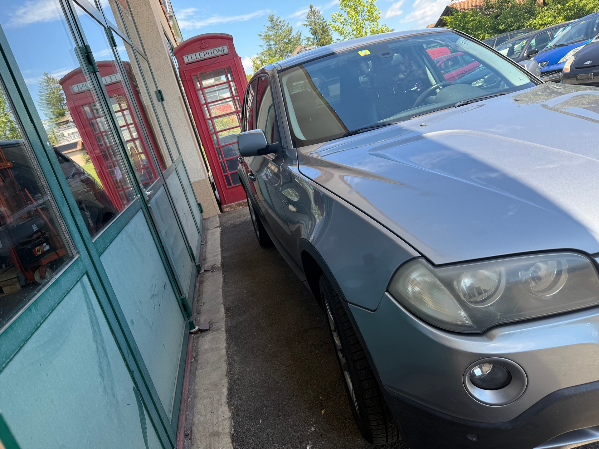 BMW X3 xDrive 30i (3.0si)-showroom-element-1