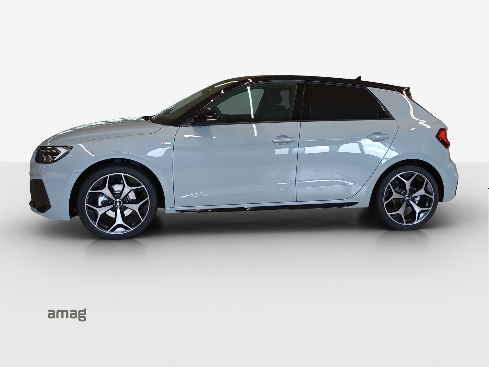 AUDI A1 Sportback 30 TFSI S Line Attraction S-tronic-image-1