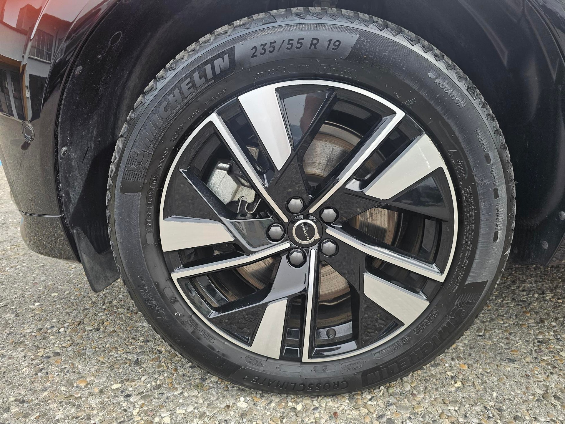 VOLVO XC60 2.0 T8 TE Plus Dark eAWD-image-5