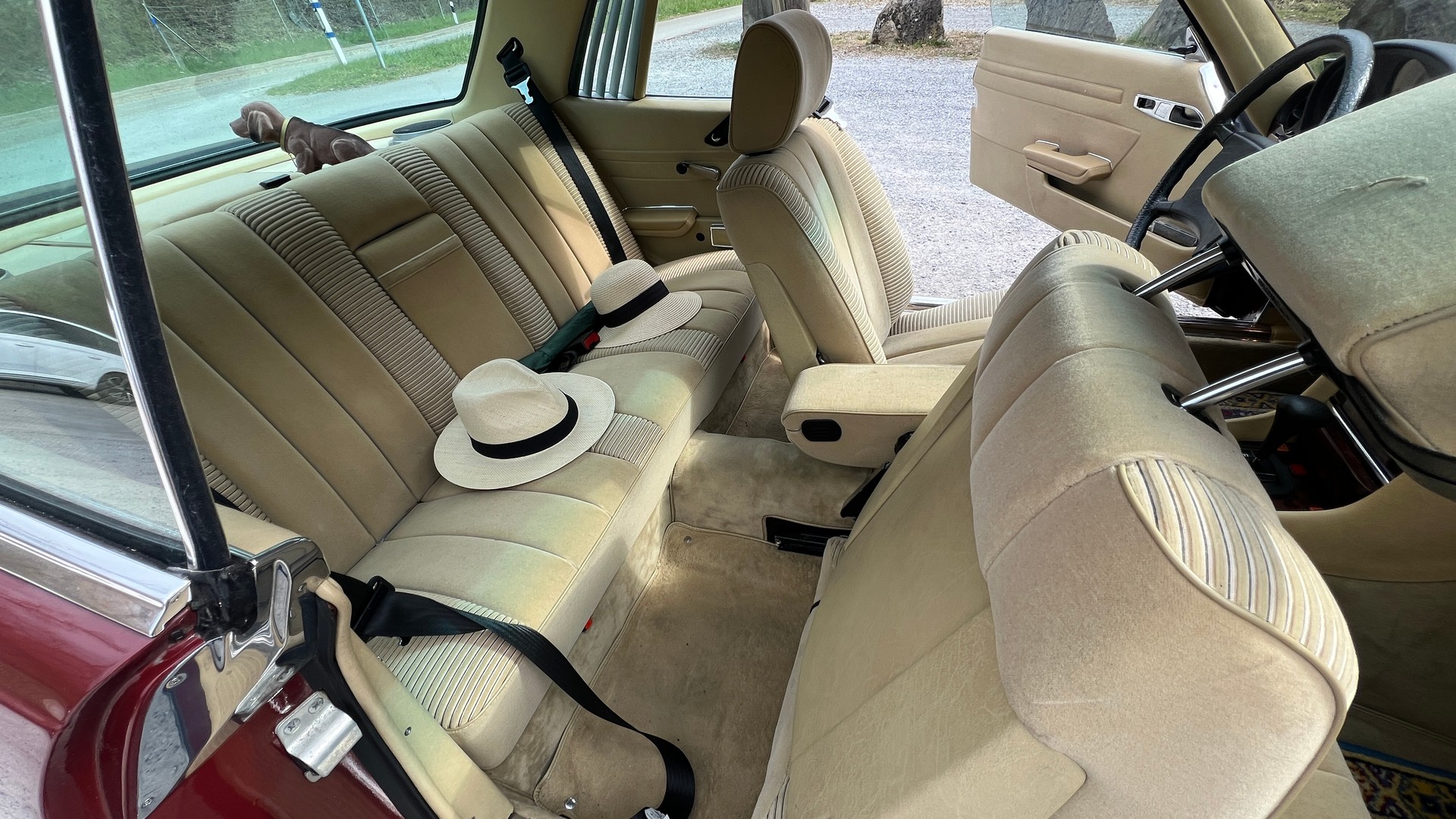 MERCEDES-BENZ SLC 280-image-6
