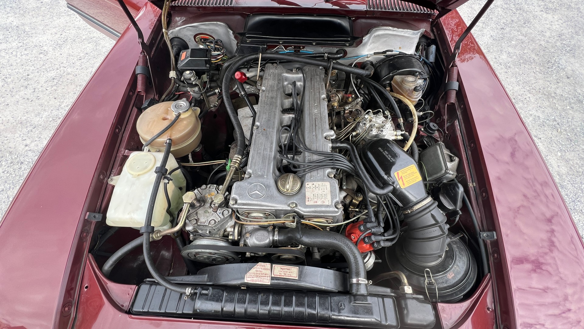 MERCEDES-BENZ SLC 280-image-9