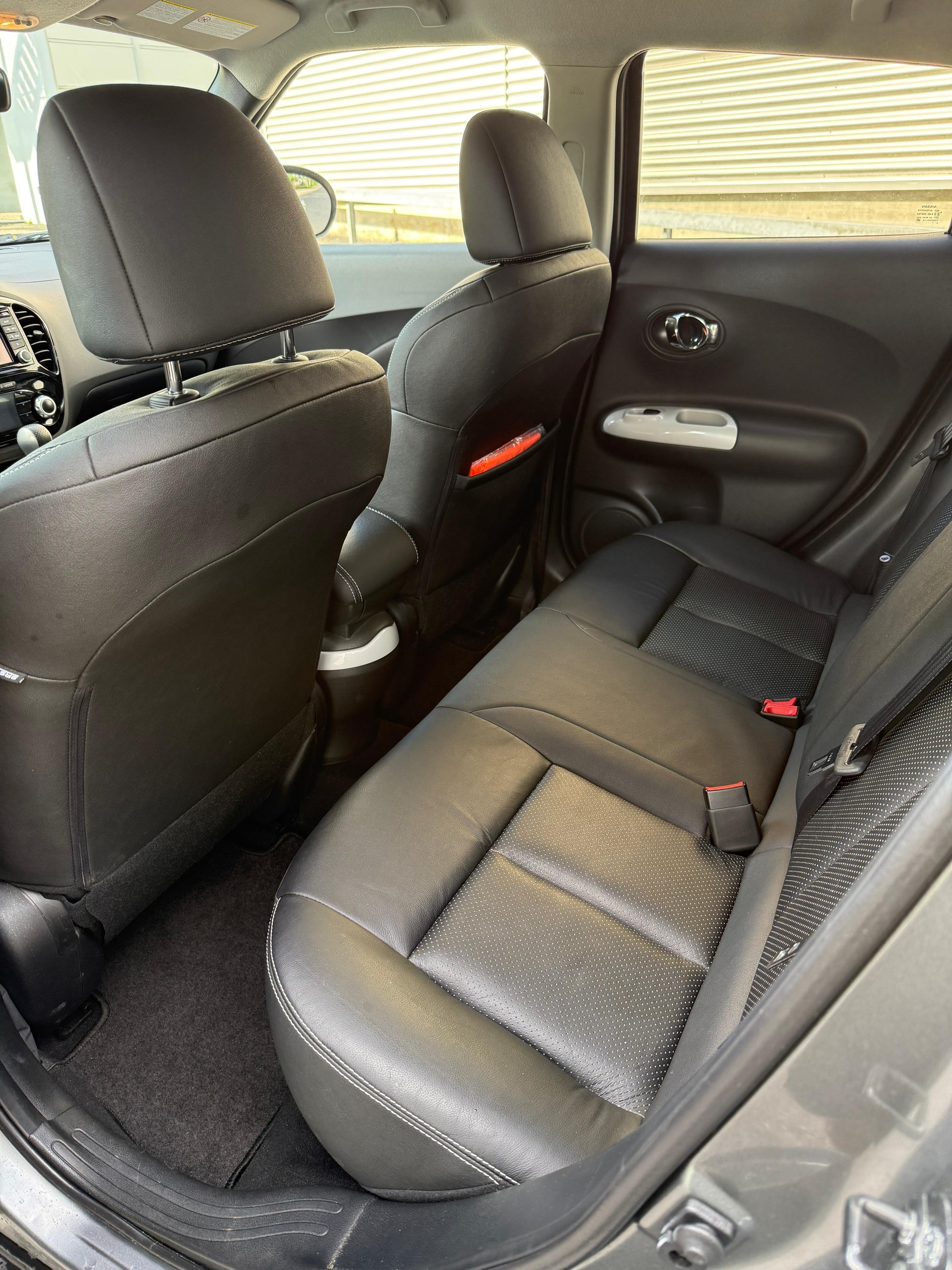 NISSAN Juke 1.6 DIG-T tekna 4x4 Xtronic M-CVT-image-8