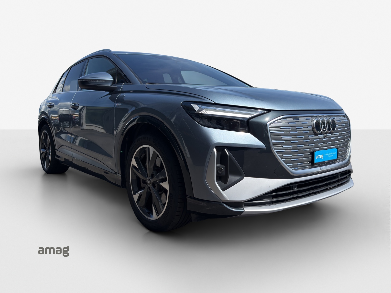 AUDI Q4 e-tron 40-image-6