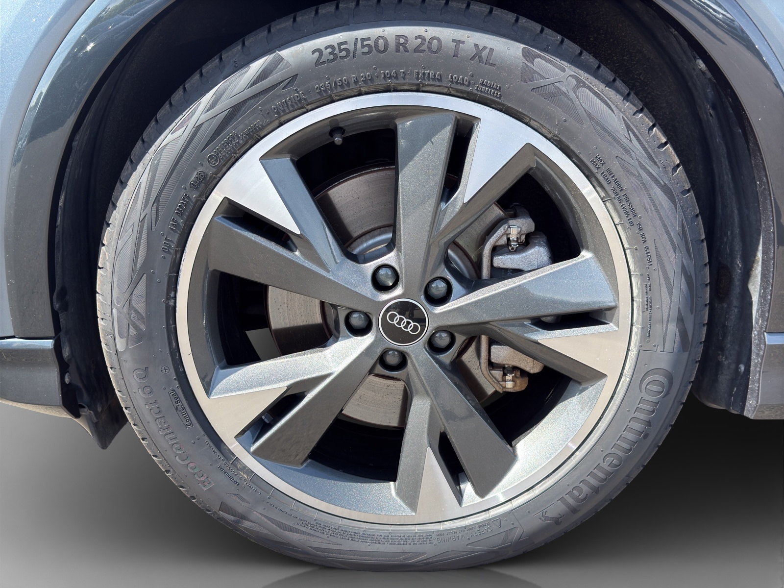 AUDI Q4 e-tron 40-image-14