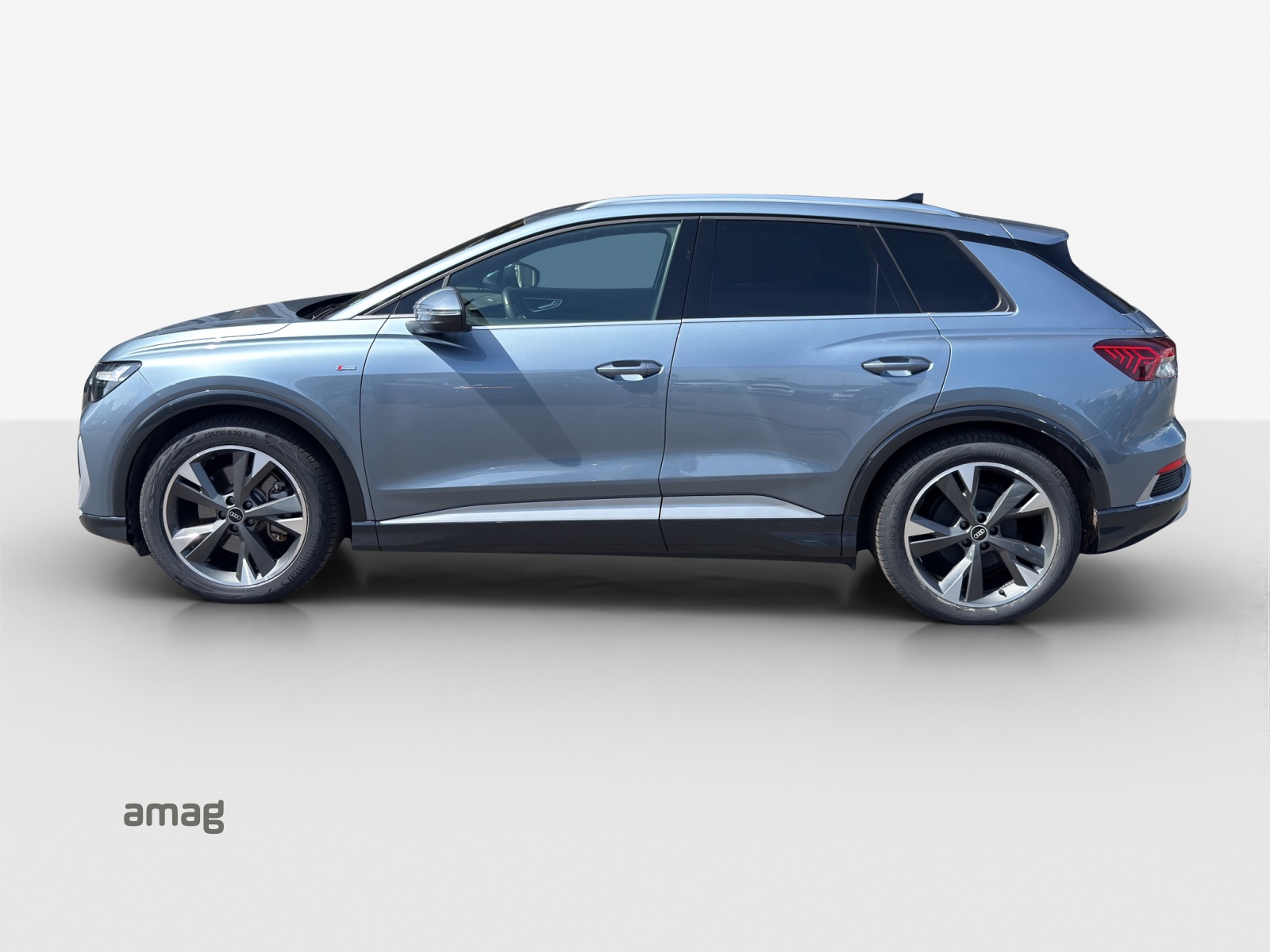 AUDI Q4 e-tron 40-image-1