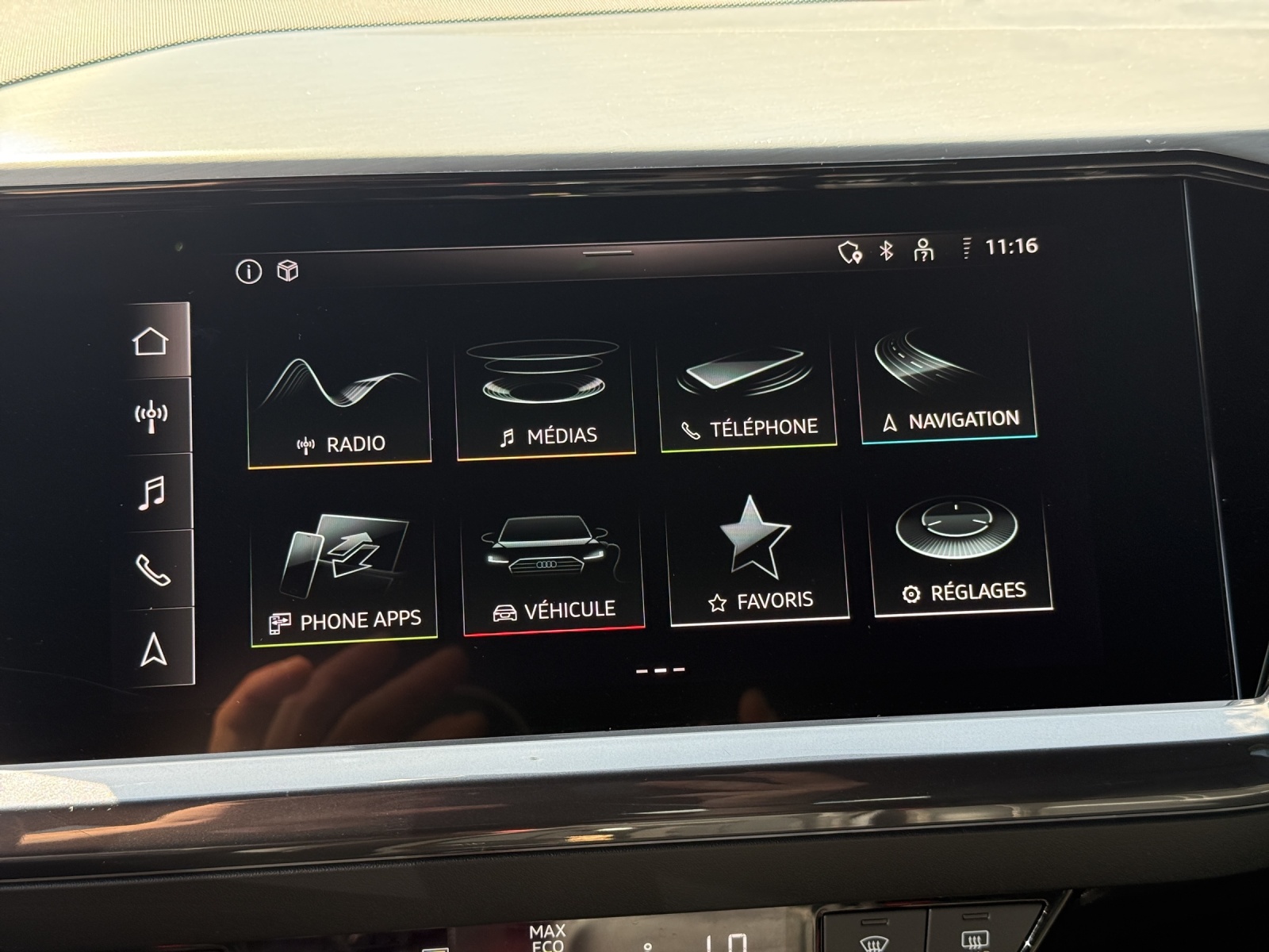 AUDI Q4 e-tron 40-image-16